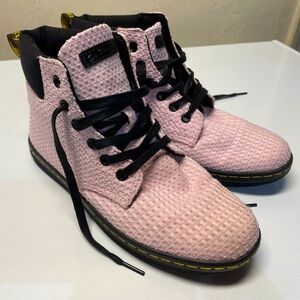 Pink ankle boot Dr. Marten’s boot size 8